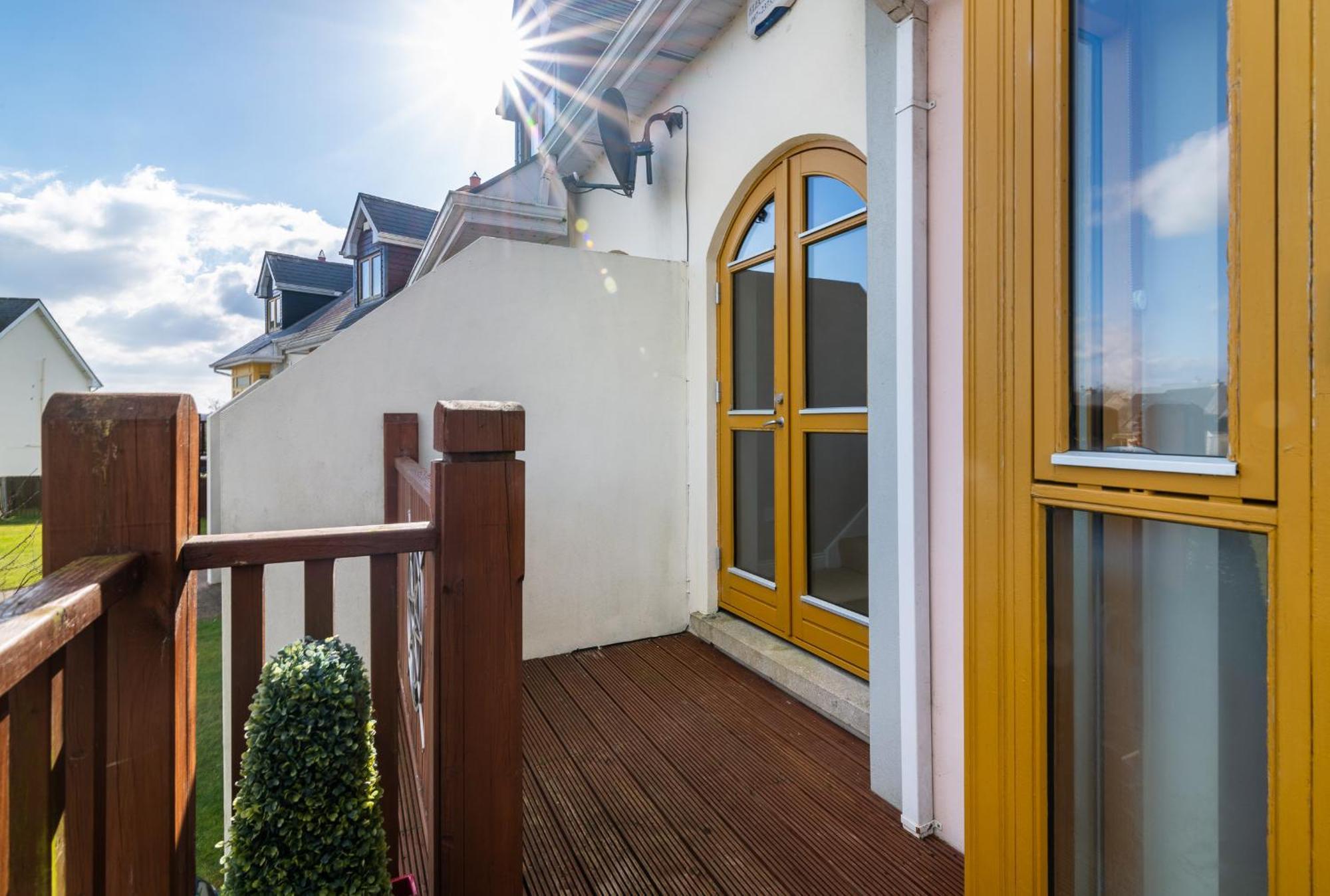 Shannonside - Stylish 5 Bed Marina Home & 40Ft Mooring Termonbarry Εξωτερικό φωτογραφία